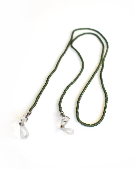 Acessórios de moda online - Loja de bijuterias Talai - Corrente de óculos de missangas verdes transparentes. Uma cor muito bonita para usar em qualquer altura do ano. Veja mais na nossa loja online e compre bijuteria a condizer.