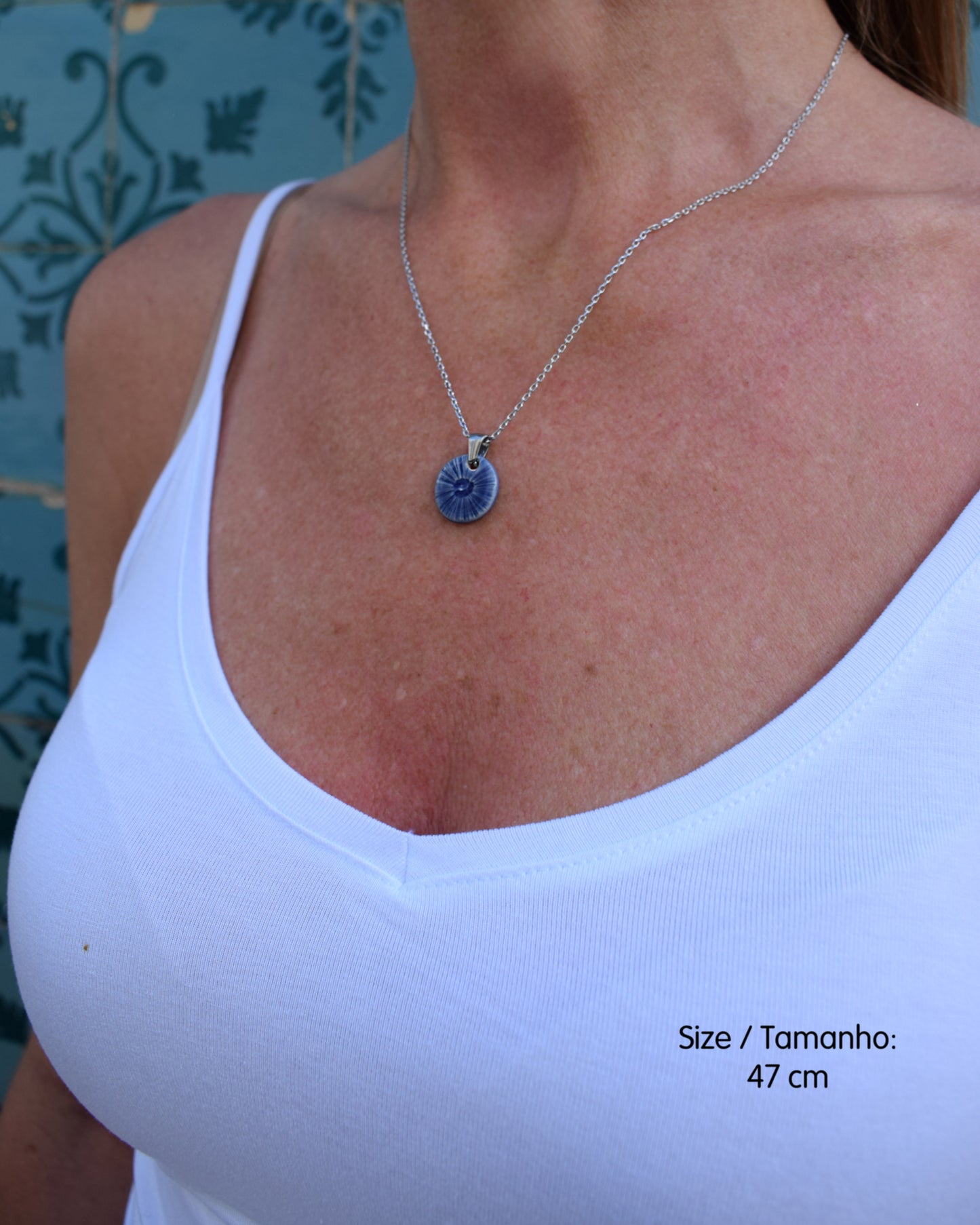 Dark Blue Sea Flower Necklace